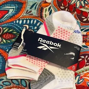 Women reebok low cut socks 2 pairs